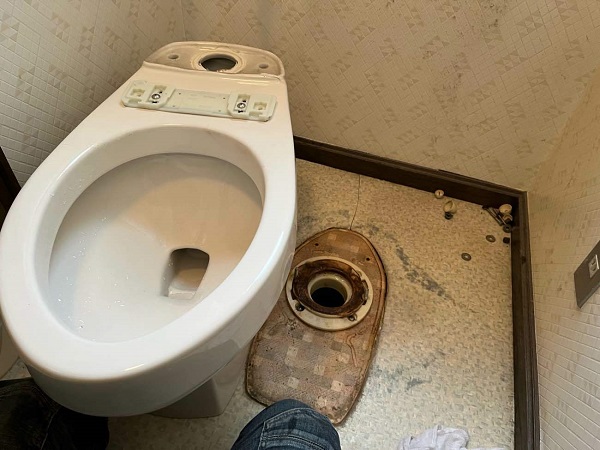 東京都杉並区・M様邸｜2階トイレ漏水補修工事