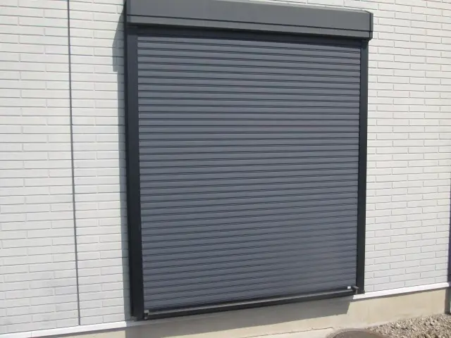 雨戸修理 交換 東京都中野区の小さな工事はお任せください リフォーム修繕本舗